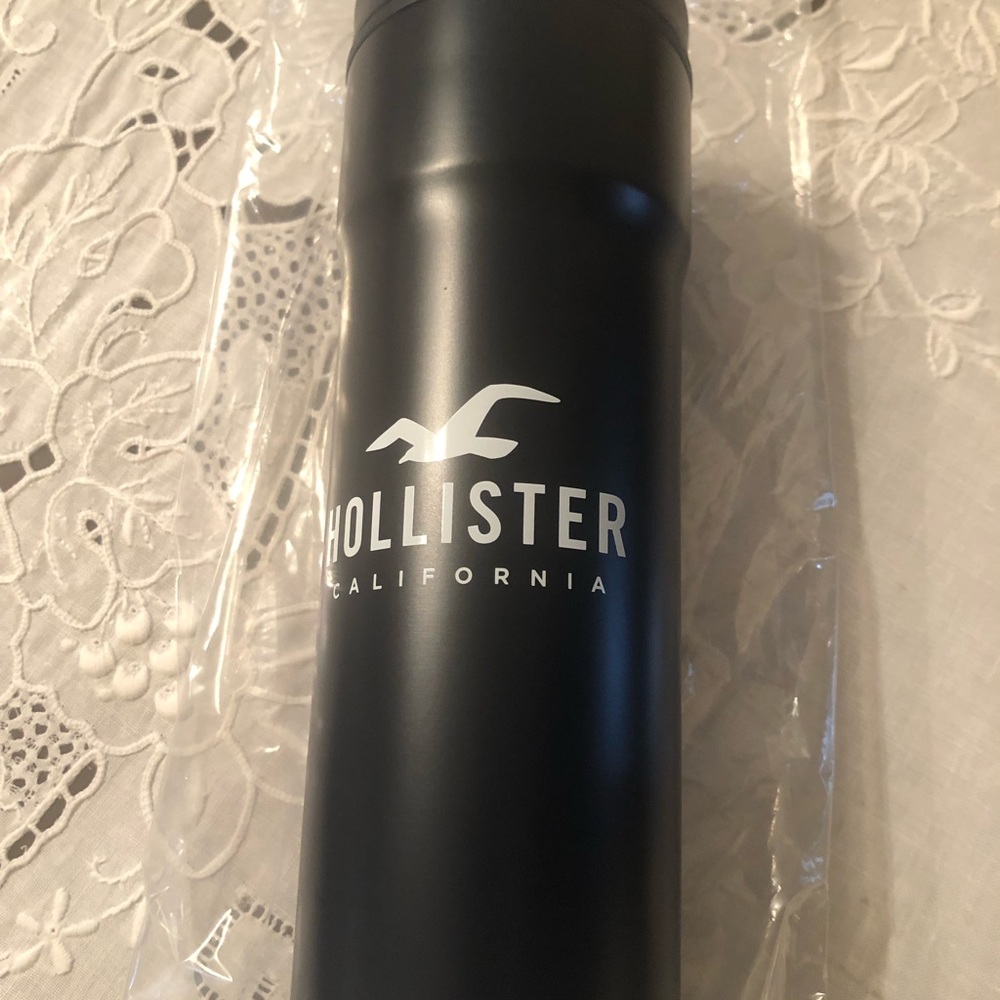 NWT Hollister Travel mug